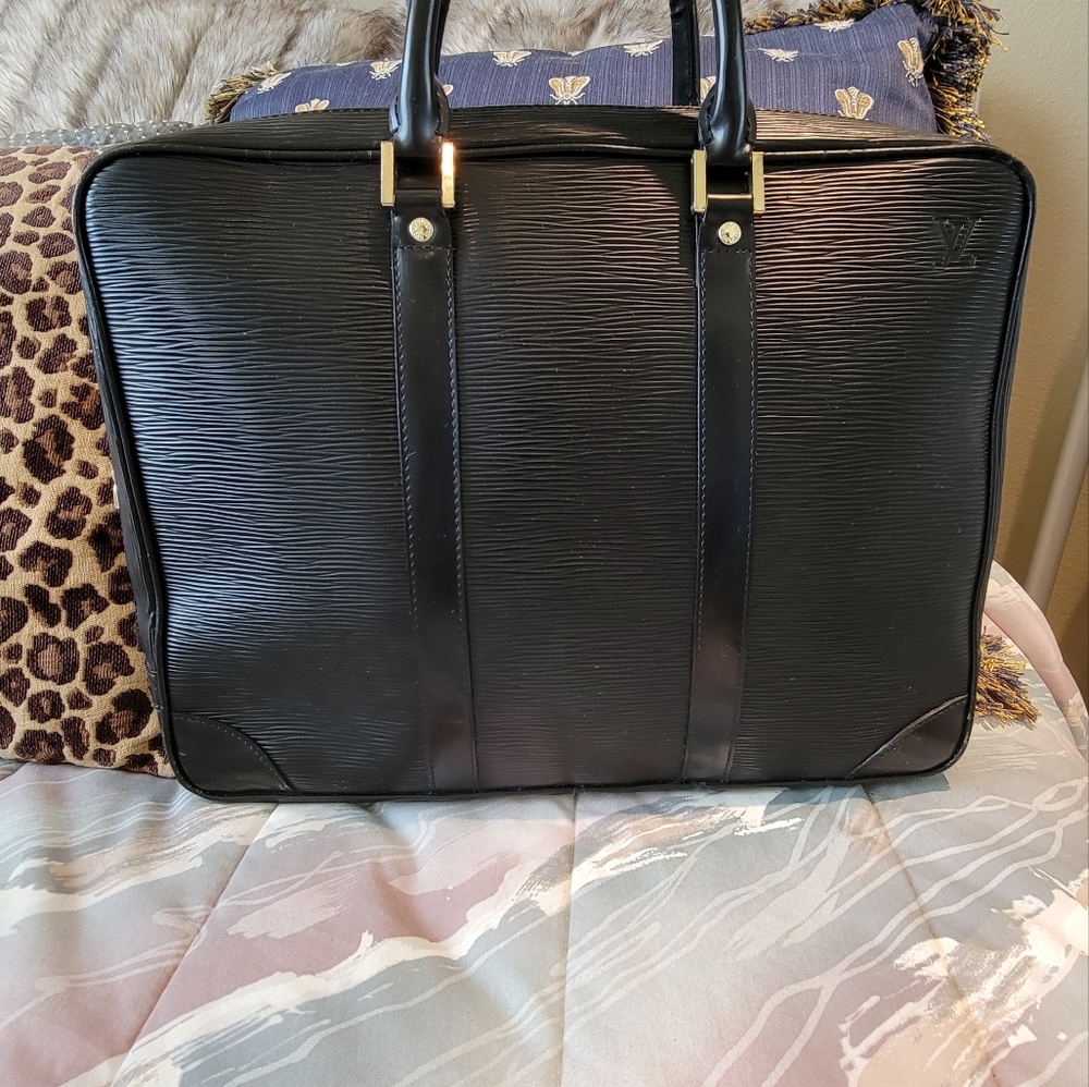 Louis Vuitton Black LeatherTaiga Epi Briefcase Vintage